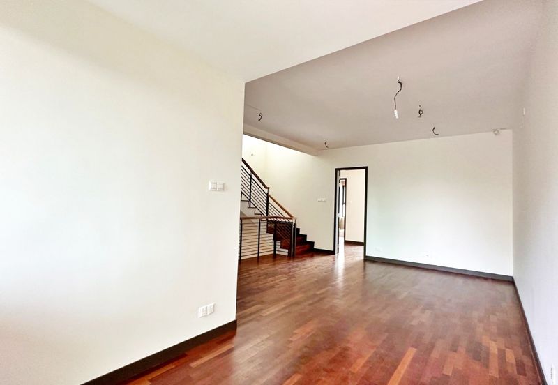 Tiara Hills, Taman Taynton View