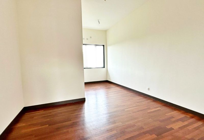 Tiara Hills, Taman Taynton View