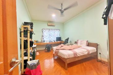 Pinggiran Bukit Segar 