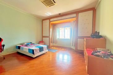 Pinggiran Bukit Segar 