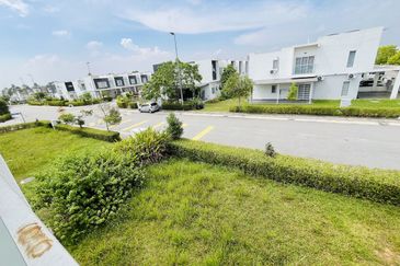 Casa Green @ Cybersouth