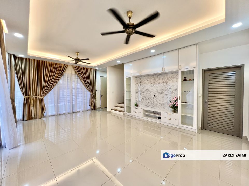 HUGE LAND! 2Storey Pristine2 Timur@Enstek, Negeri Sembilan, Seremban