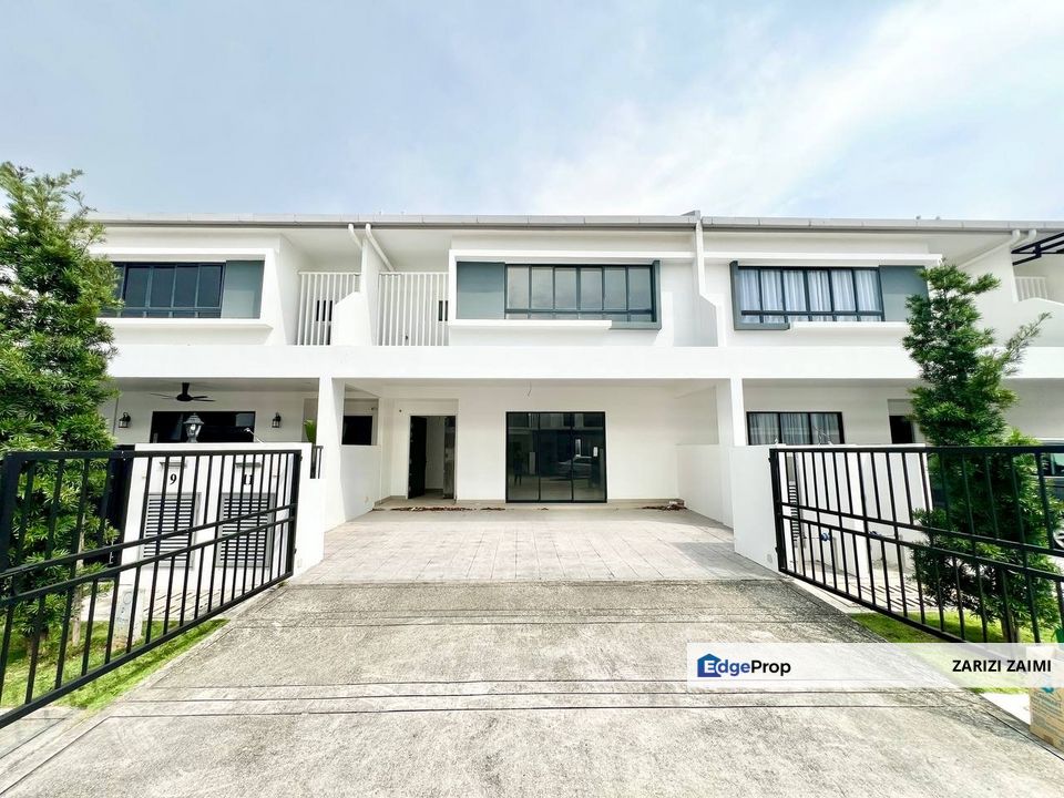 NEW! 2-Storey Superlink Sejati Lakeside, Selangor, Cyberjaya