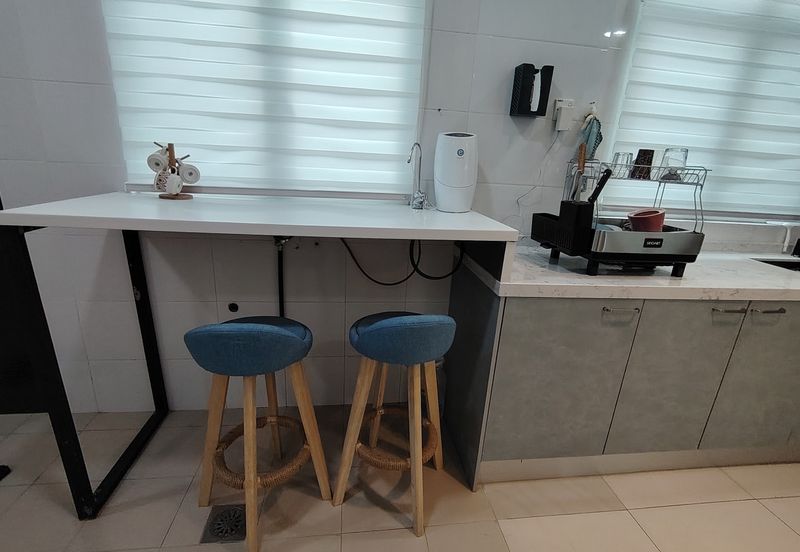 Fully Furnished 3 storey terrace house @ Taman Denai Puchong 