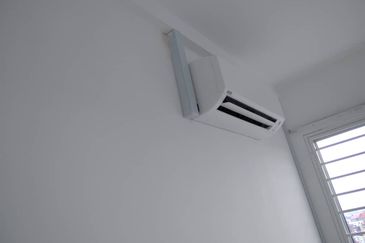 Vista Wirajaya PARTLY FURNISHED 3 room For rent ,Taman Melati,Setapak