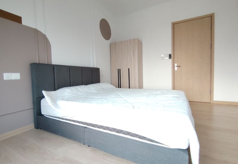 Brand new Aradia Lake City FULLY FURNISHED @ Wifi Medium Room For rent,KL North,Kepong