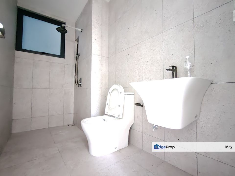 Newly Completed Edgewood Residences @ SkySanctuary Long Balcony For Sale, Kuala Lumpur, Setapak