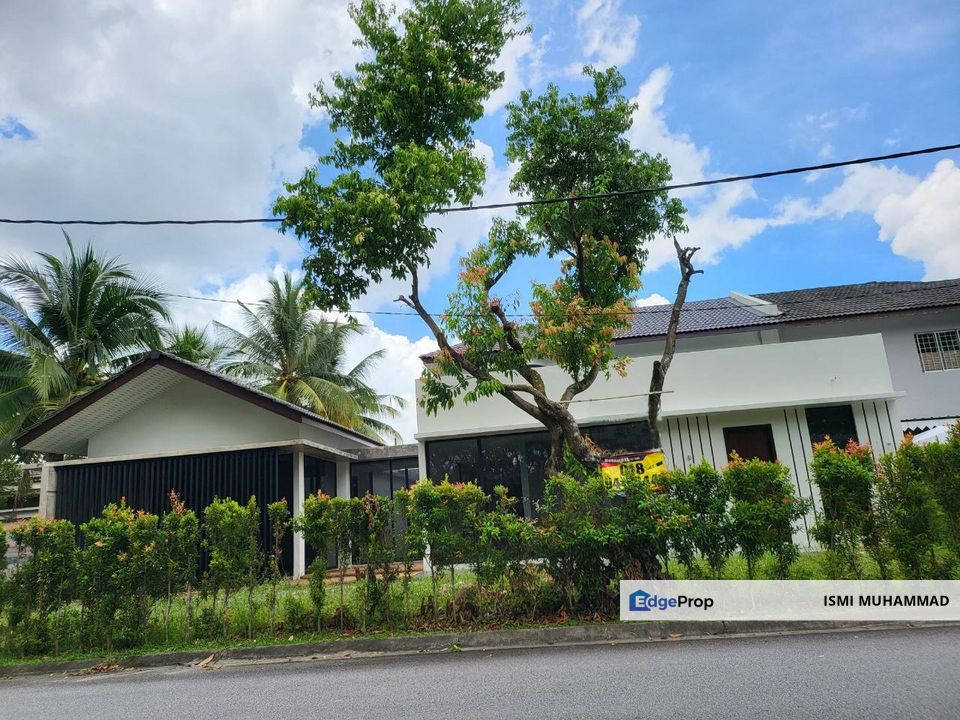 GREEN STREET HOMES Seremban 2 FOR  SALE 2 Storey SEMI-D @ FULL RENO + MODERN CONCEPT , Negeri Sembilan, Seremban