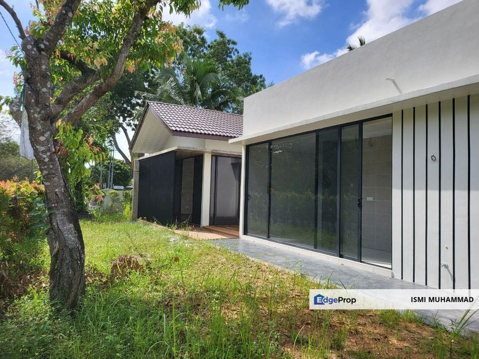 GREEN STREET HOMES Seremban 2 FOR  SALE 2 Storey SEMI-D @ FULL RENO + MODERN CONCEPT , Negeri Sembilan, Seremban