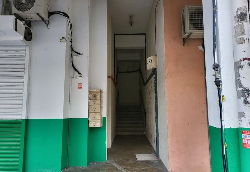 Oakland Commercial Centre