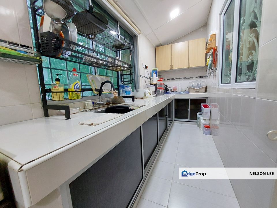 Single Storey House 3+1 bedroom 2 bathroom Fully Extended & Renovated , Selangor, Petaling Jaya