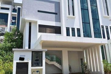 Kingsley Hills @ Putra Heights