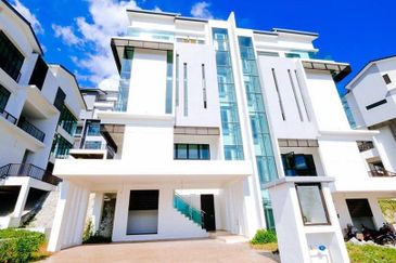 Kingsley Hills @ Putra Heights