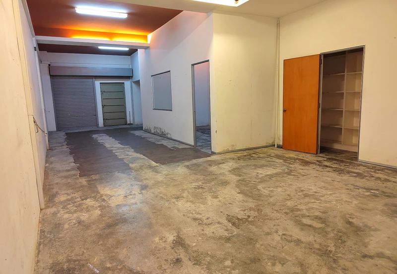 🏬Ground floor Shop Bandar Puteri Puchong near Hero Puteri Puchong