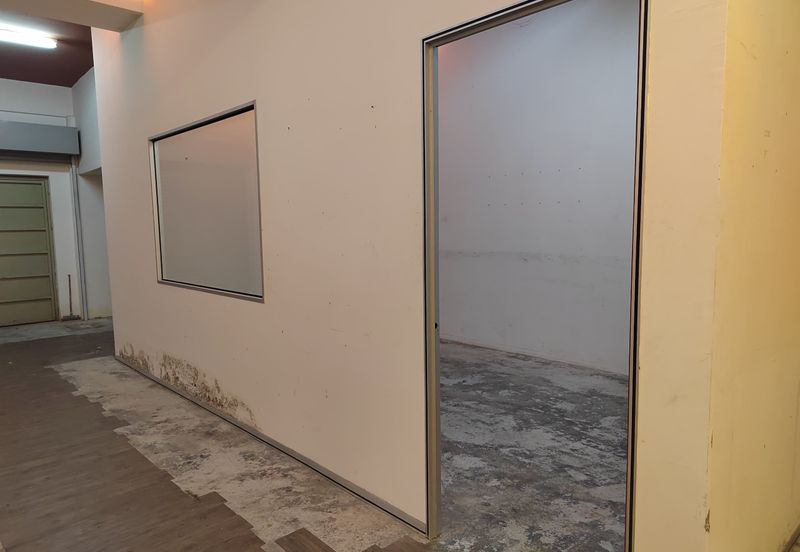 🏬Ground floor Shop Bandar Puteri Puchong near Hero Puteri Puchong