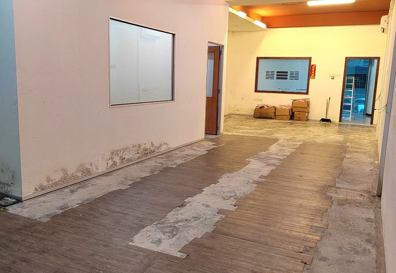 🏬Ground floor Shop Bandar Puteri Puchong near Hero Puteri Puchong