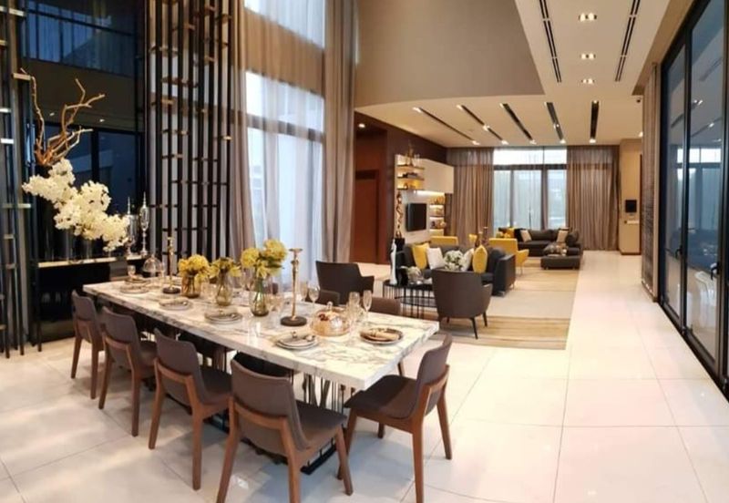 IOI Beverly Row @ IOI Resort City