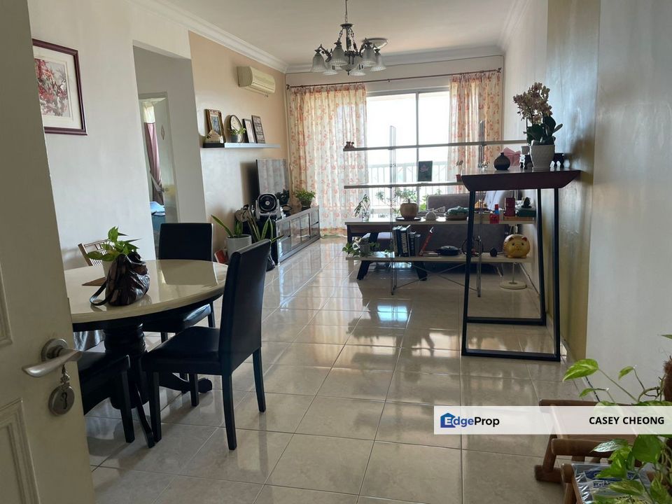 🚨 URGENT! Corner Unit Koi Tropika Condo @ RM340K – 4R2B2CP, Selangor, Bandar Puteri Puchong