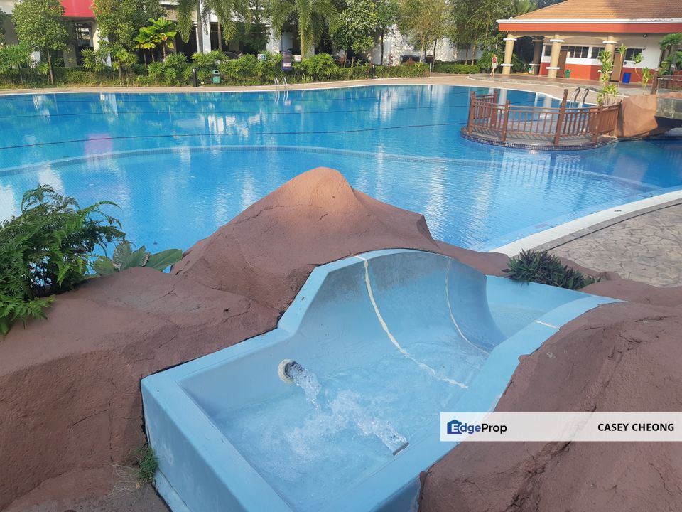 🔑 Puchong Koi Tropika Corner Condo | Below Market RM340K | 4R2B2CP, Selangor, Bandar Puteri Puchong