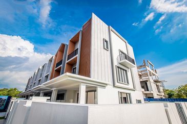 Diamond Puchong, Taman Putra Prima, Selangor