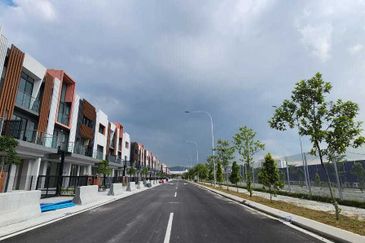 Taman Puchong Legenda