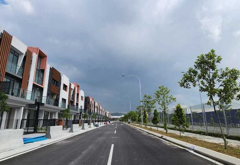 Taman Puchong Legenda