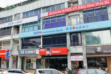 Taipan Business Centre, USJ 10