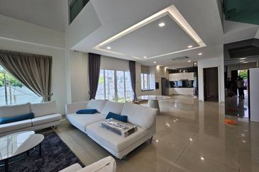 Sri Petaling, Zone L