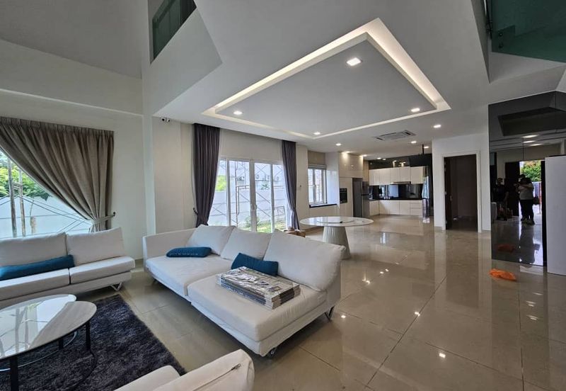 Sri Petaling, Zone L