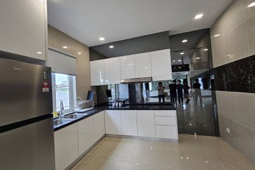 Sri Petaling, Zone L