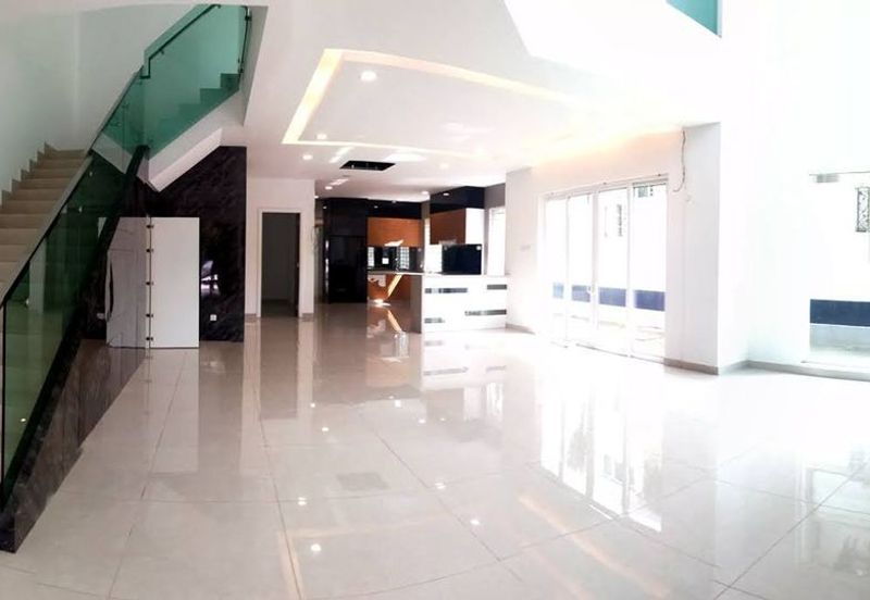 Sri Petaling, Zone L