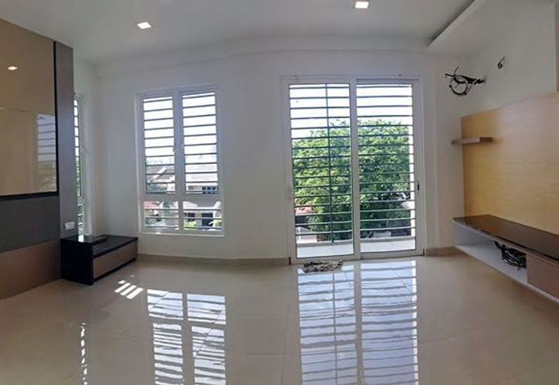 Sri Petaling, Zone L