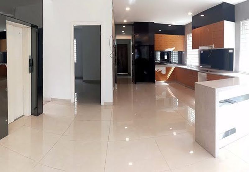 Sri Petaling, Zone L