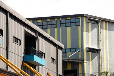 OMEGA 1 Bukit Raja, Bandar Bukit Raja, Selangor