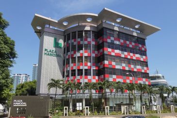 Section 13 (Seksyen 13)