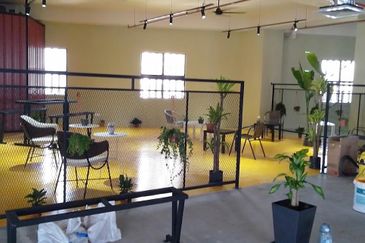 Section 13 (Seksyen 13)