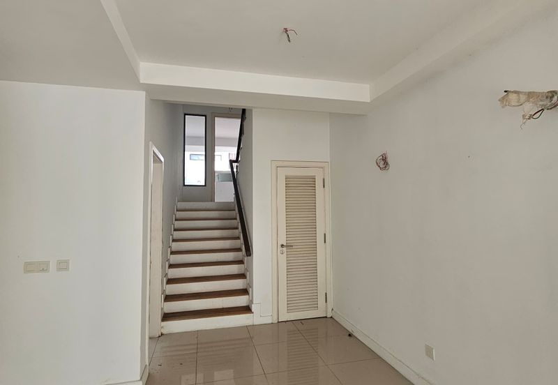 Mozart, Symphony Hills