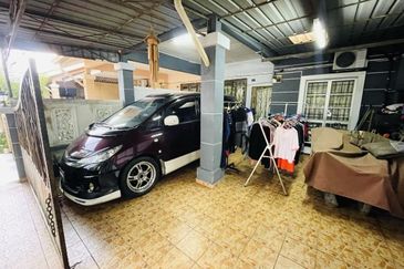 Tanjong Malim Proton City