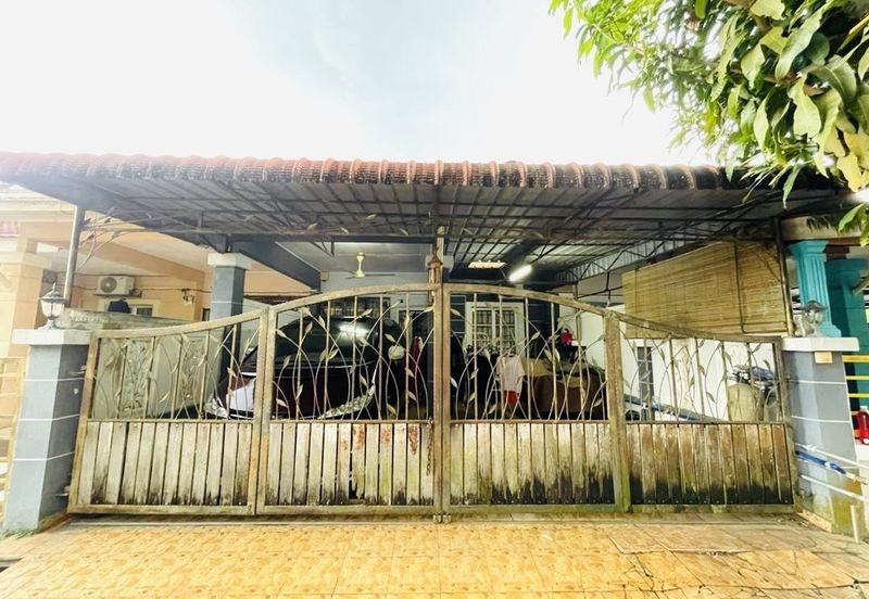 Tanjong Malim Proton City