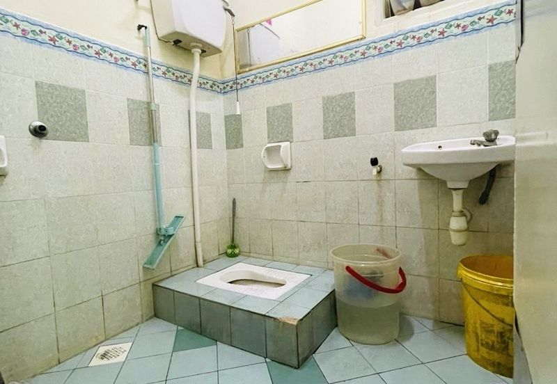 Tanjong Malim Proton City