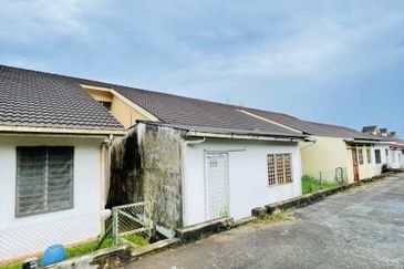 Tanjong Malim Proton City