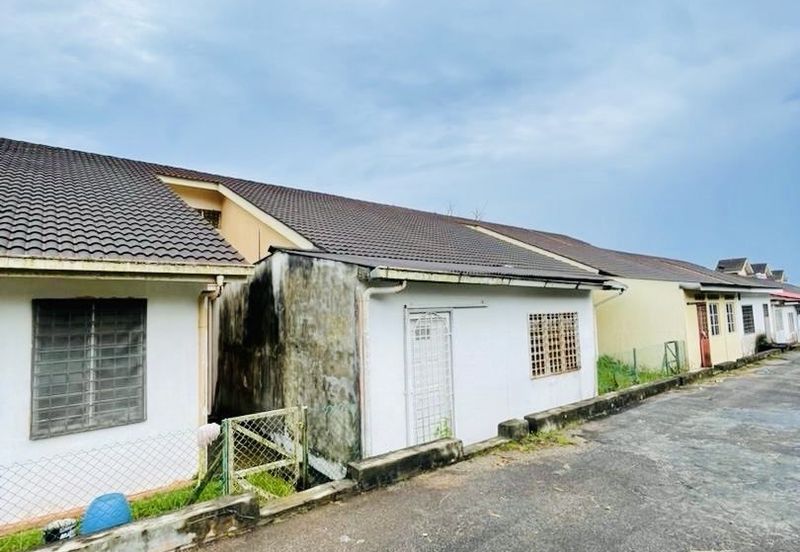 Tanjong Malim Proton City