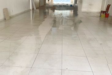 Glomac Centro @ Bandar Utama, Ground floor shop 1285sf RENT RM 4,000