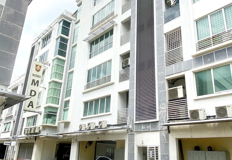 Parklane Commercial Hub