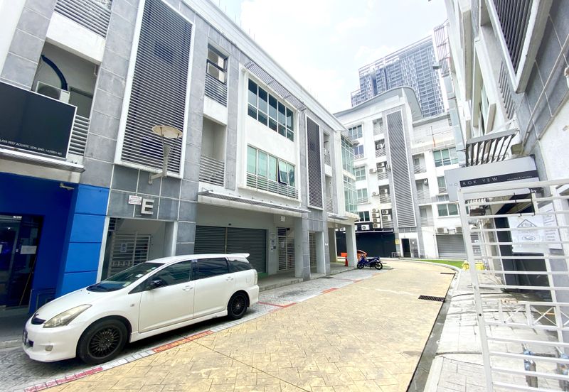 Parklane Commercial Hub