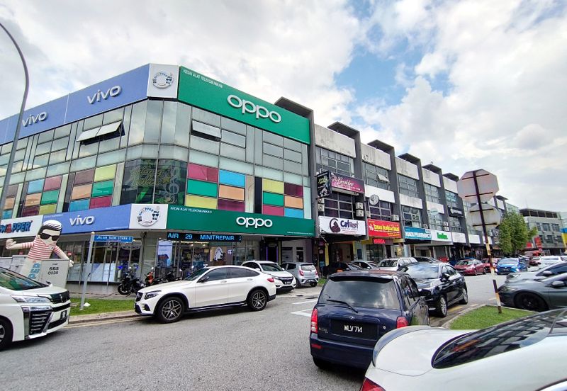 The Trillium @Lake Fields