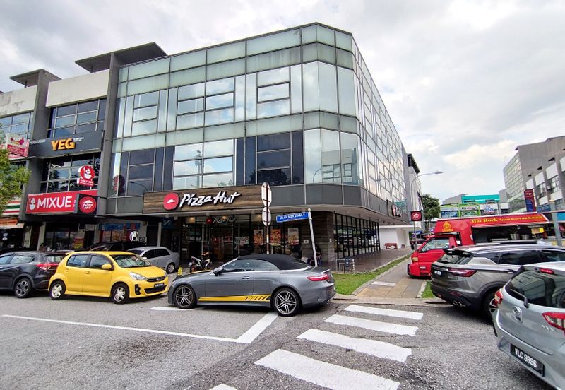 The Trillium @Lake Fields