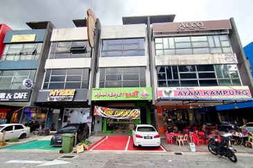 The Trillium @Lake Fields