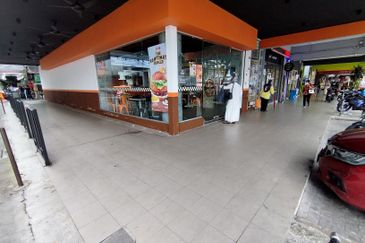 The Trillium @Lake Fields