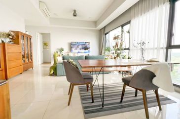 Dianthus @ Tropicana Gardens